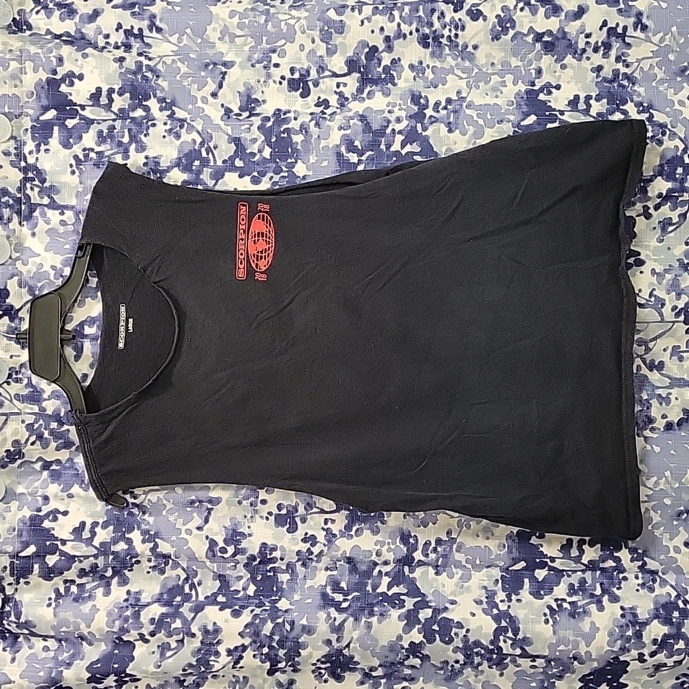 Great Condition Scorpion World Tour 2018 Shirt with Custom Cuts 🌈